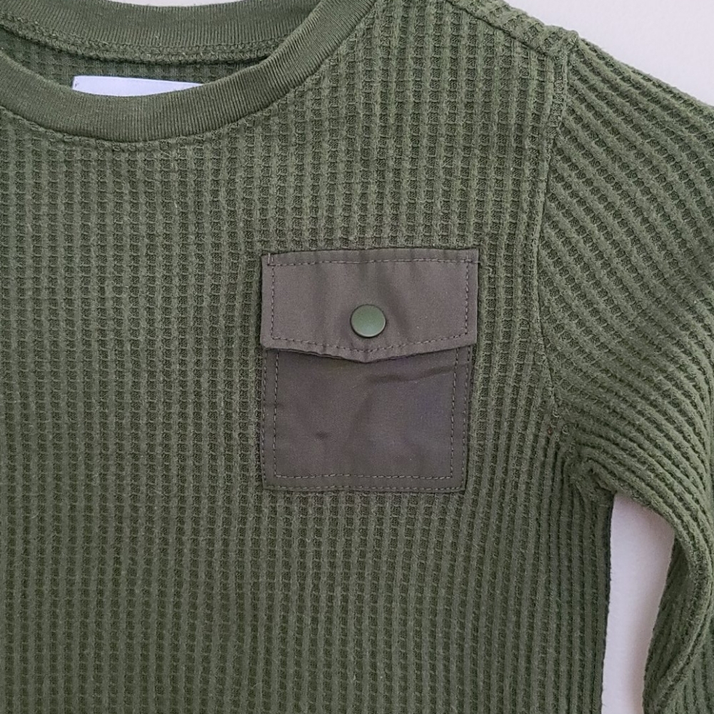Old Navy Boy's Waffle Weave Top - Picture 3 of 5